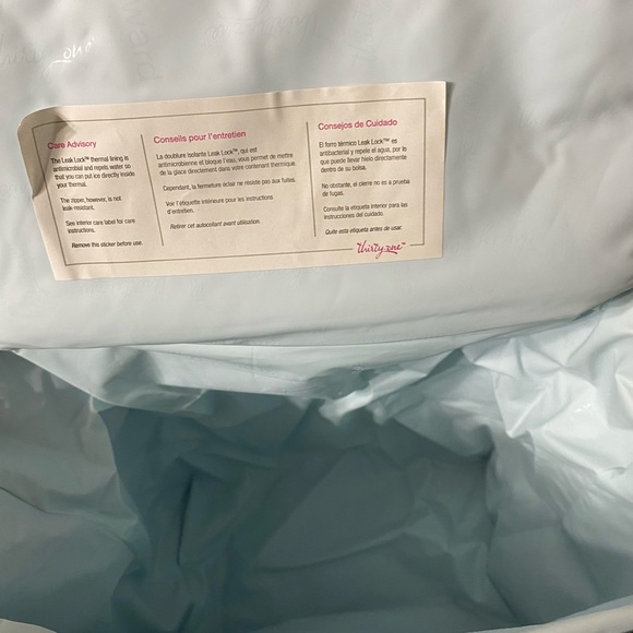 Thirty-One Picnic Thermal Tote Navy Polka Dot - Picture 8 of 9